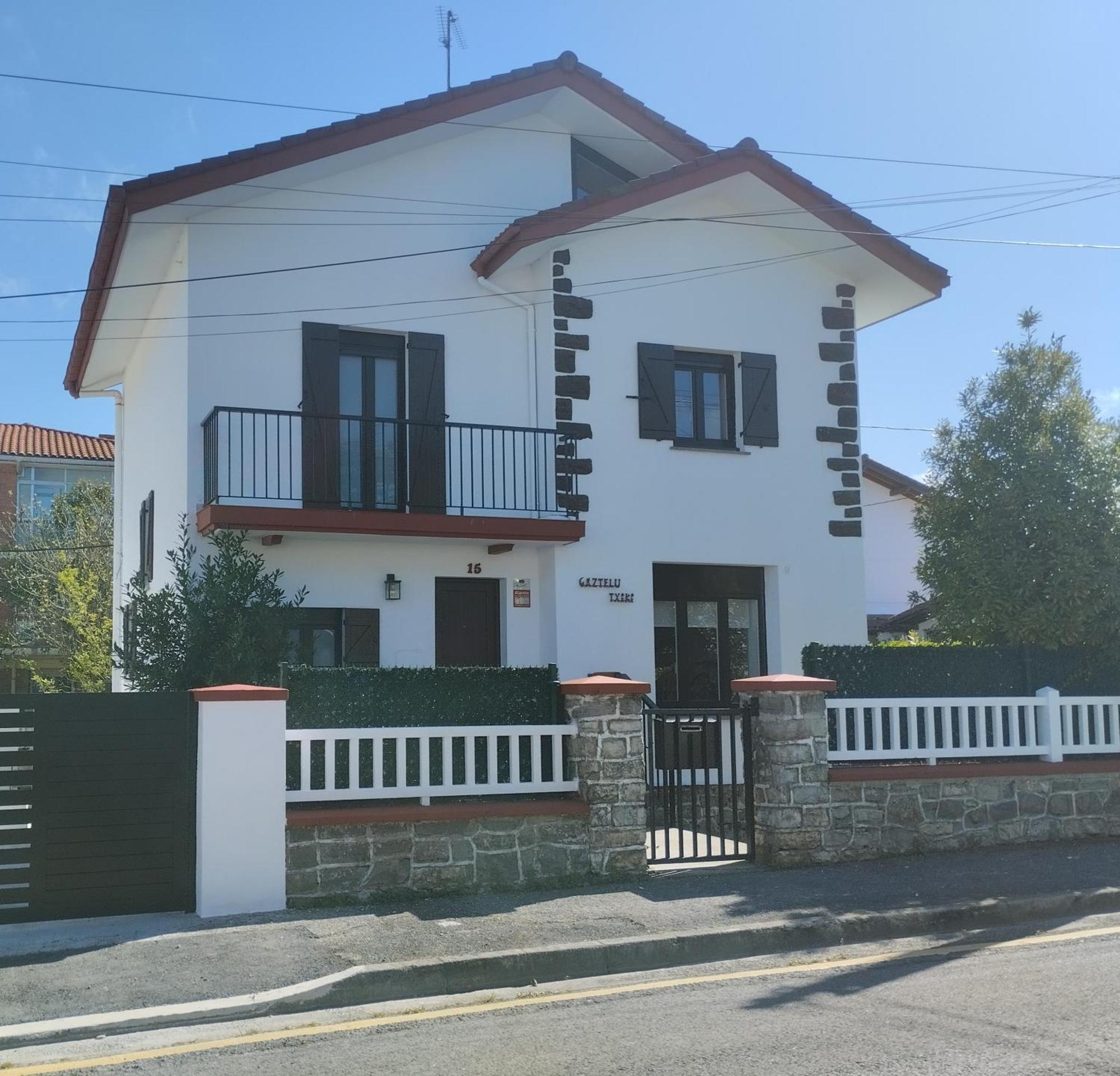 Вилла Casa Gaztelu Txiki Ирун Экстерьер фото